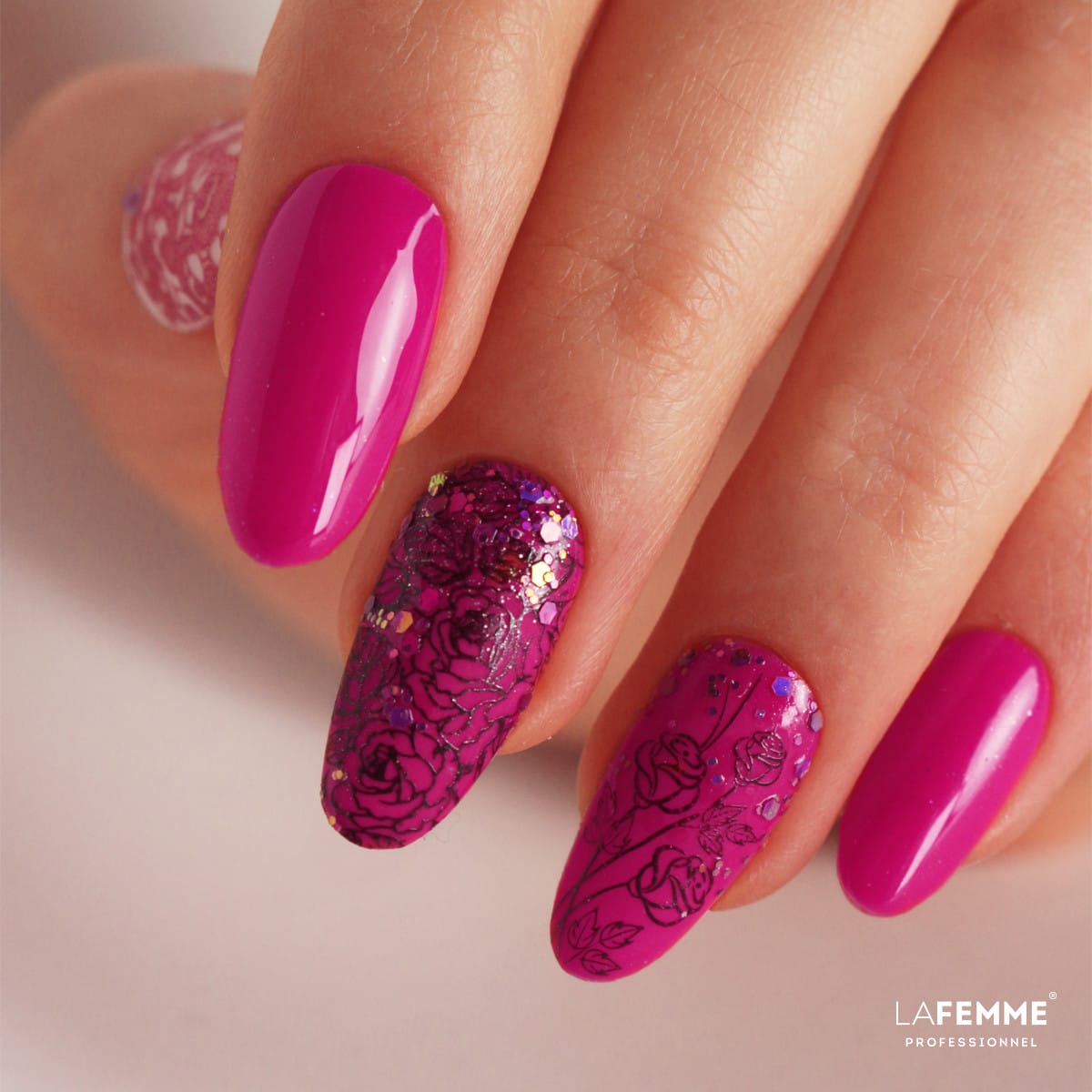 smalto semipermanente fuchsia rosa manicure nailart stamping unghie