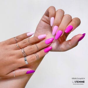 Gradient pink Nails